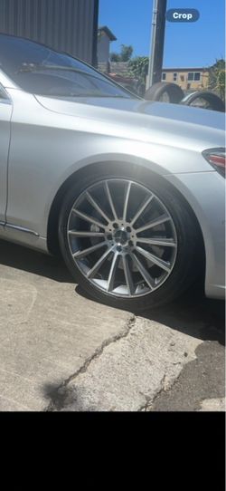 Mercedes s550 Cls 20” new amg styie rims new tires sets