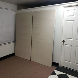 King size bunkie boards - can DELIVER almost anywhere for $20 extra - used and in good condition 😍