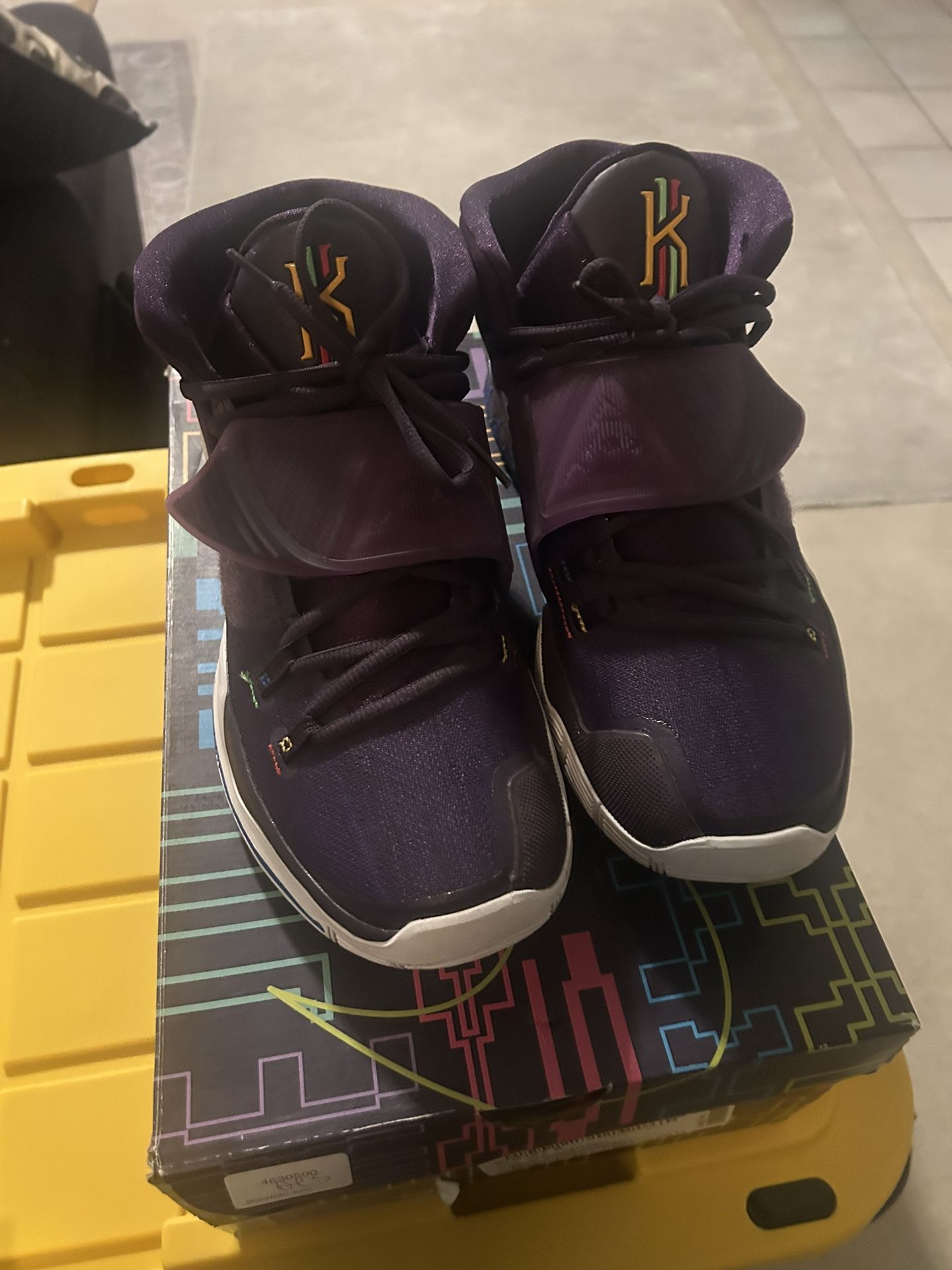 Nike Shoes 