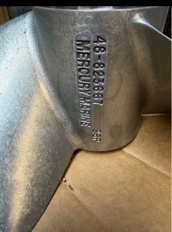 Brand New Mercury Bravo III Stainless Steel Propellers – 26P – OEM