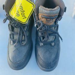 Size 11 Hiking Boots New 
