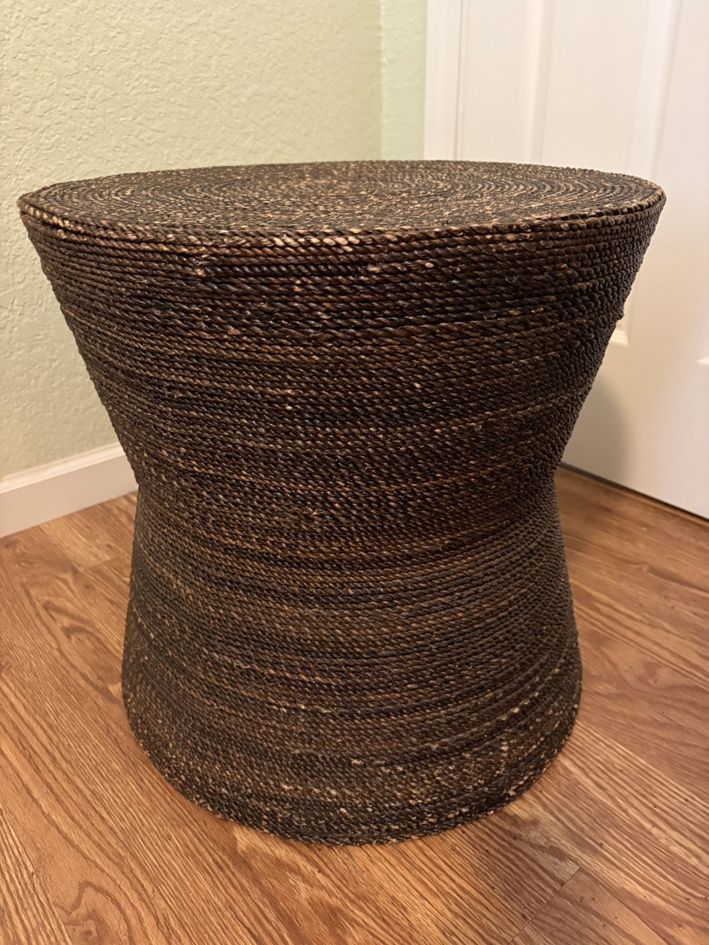 Brown Crate & Barrel Abaca 19” Ottoman Gently Used