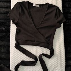 Cropped Wrap Shirt, Size Small, Black