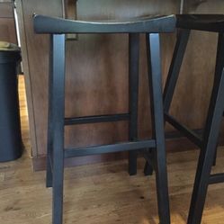 Pottery barn bar stools 31”