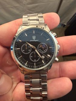 Lucky Tours Watch