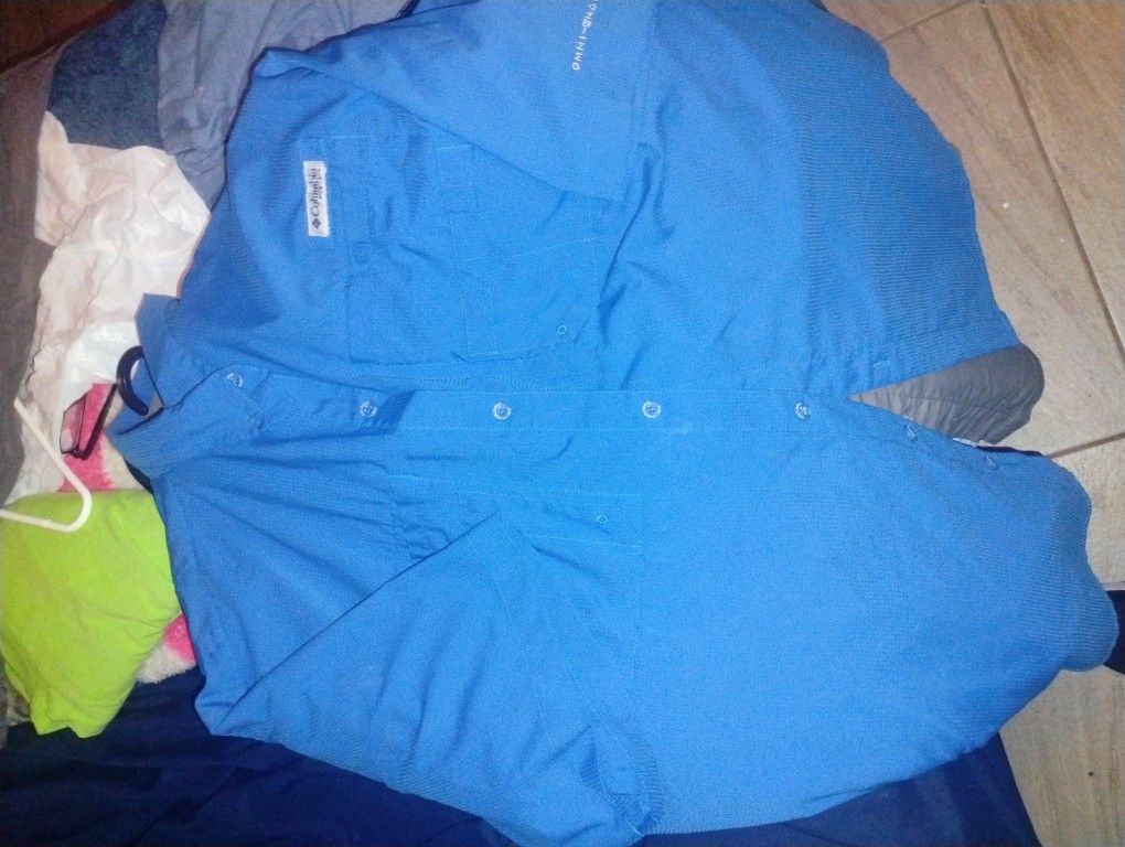 7 Fishing Guide Shirts XL Columbia, Habit, and Eddie Bauer