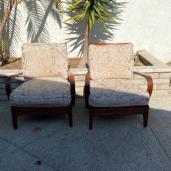 Accent Chairs