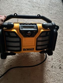 Dewalt Radio