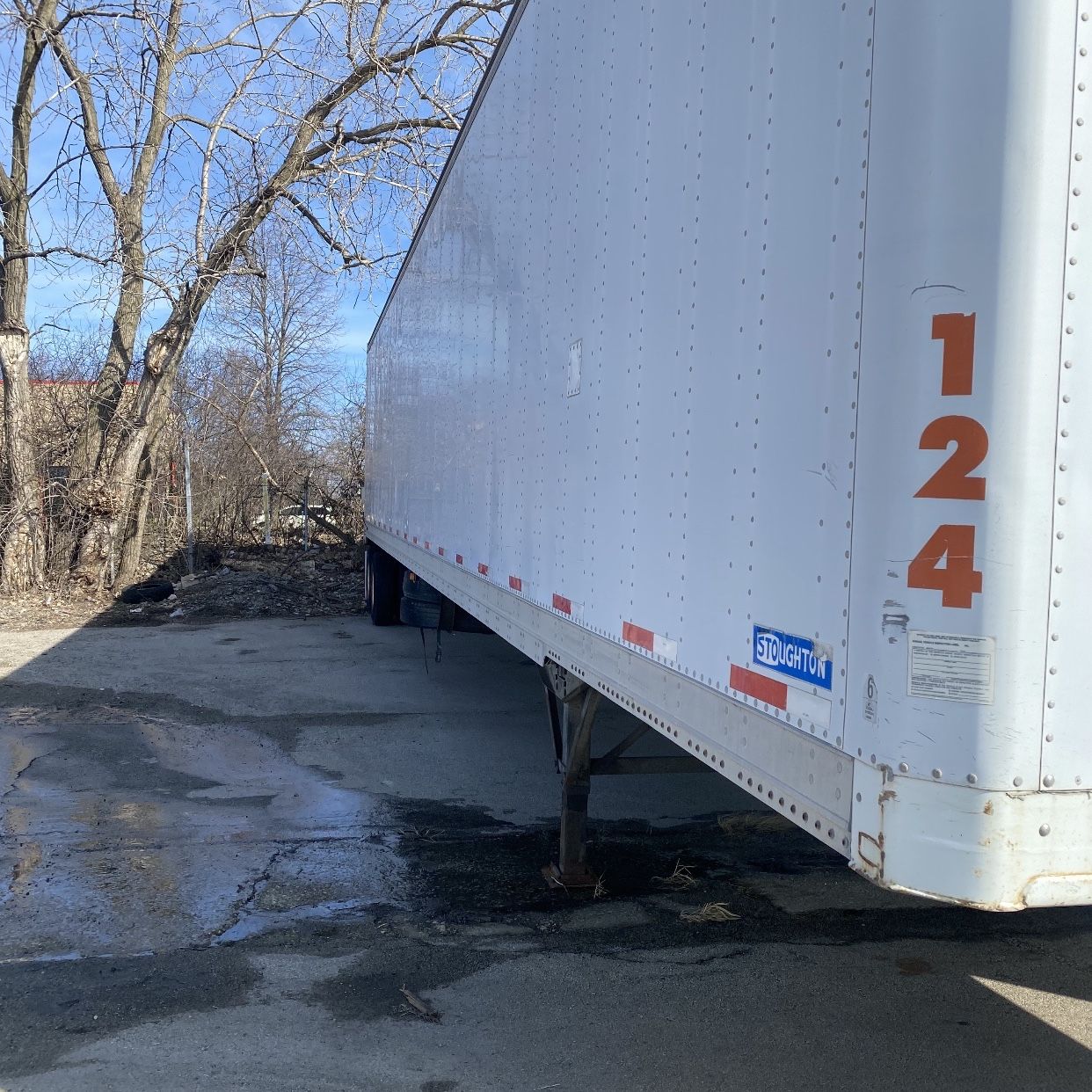 2002 Stoughton 53’ Dry Van