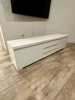 IKEA BESTA BURS TV STAND. PROFESSIONALLY ASSEMBLED