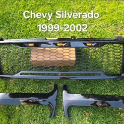 Chevy Silverado 1999-2002 Grille 