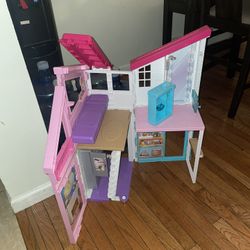 Doll House 