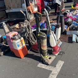 Vacuum rug, doctor scrubber