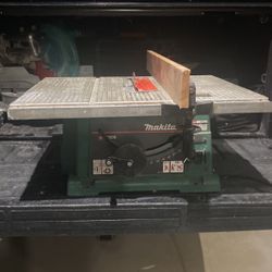 Makita Table Saw