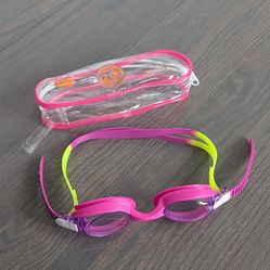 Wenfei Kids Swimming Goggles NO:1200 – Pink/Purple/Neon – Ages 4-9 – Case Incl.