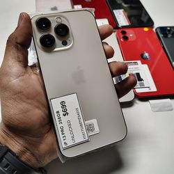 iPhone 13 pro 256GB Factory Unlocked Excellent condition - On special cash deal $419(Hurry up 😲)