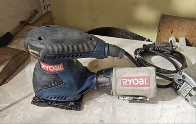 Ryobi Sander