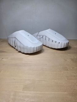 Womans nike mind 001