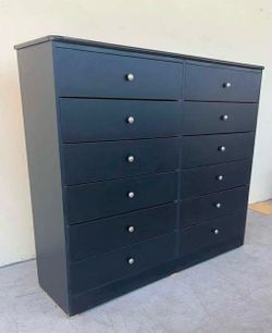 Twelve drawers dresser