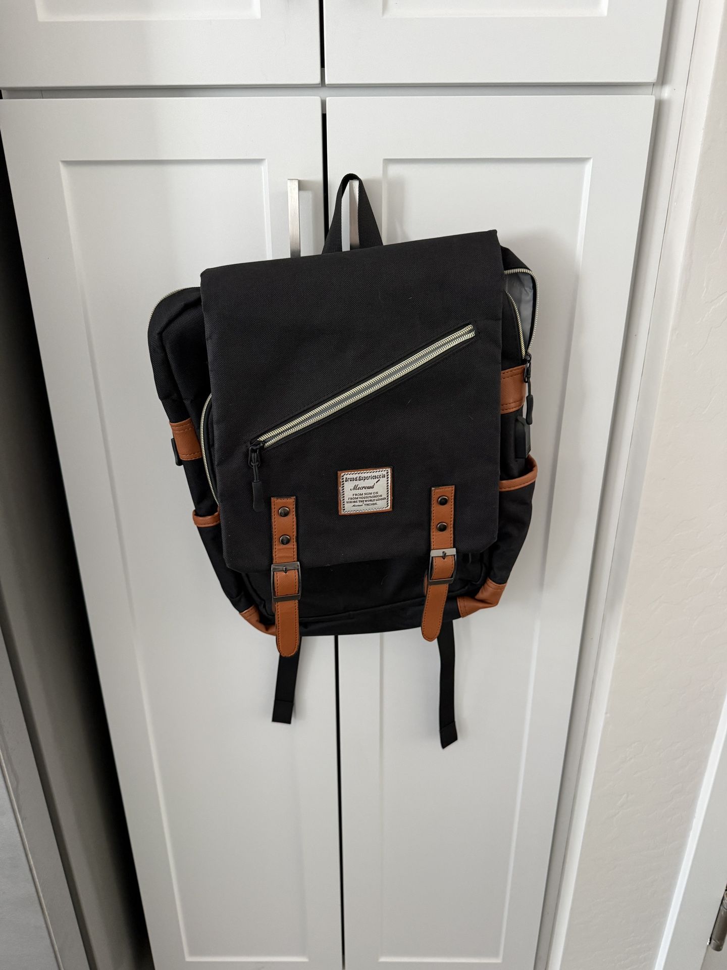 Trace backpack With Charge port 