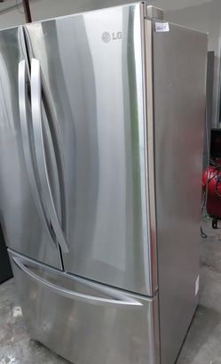 LG Stainless Steel FrenchDoor Fridge IceMaker