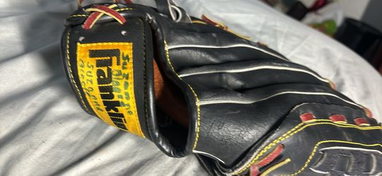 Franklin Looks Like 131/2 Softball.