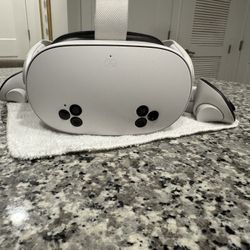 Meta Quest 3S 256GB - 250 OBO
