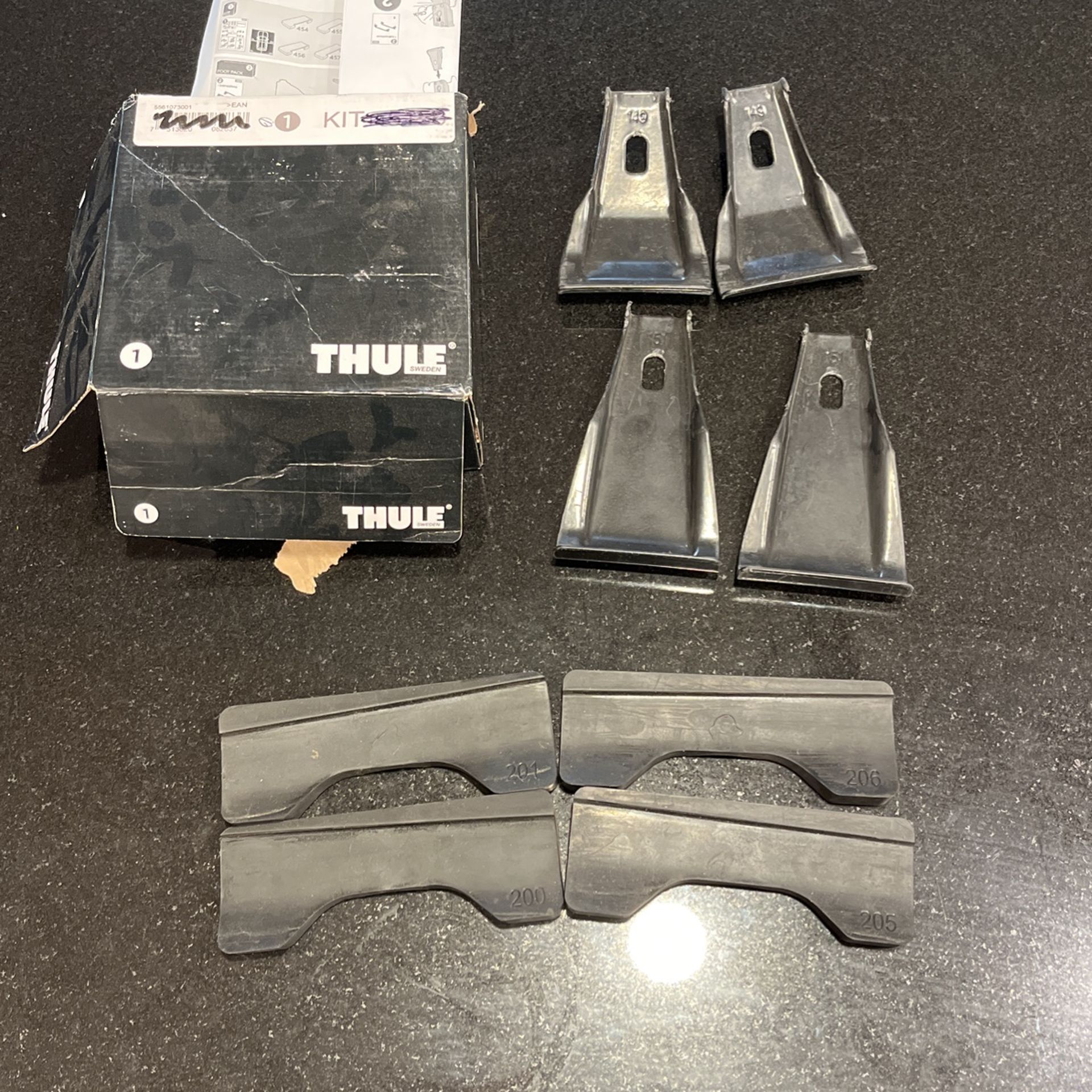 Thule Roof Rack Base Kit