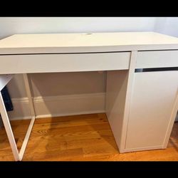 Computer Desk