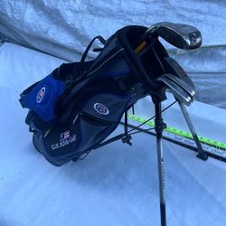 Kids.. Very Young Golf Clubs W/Bag