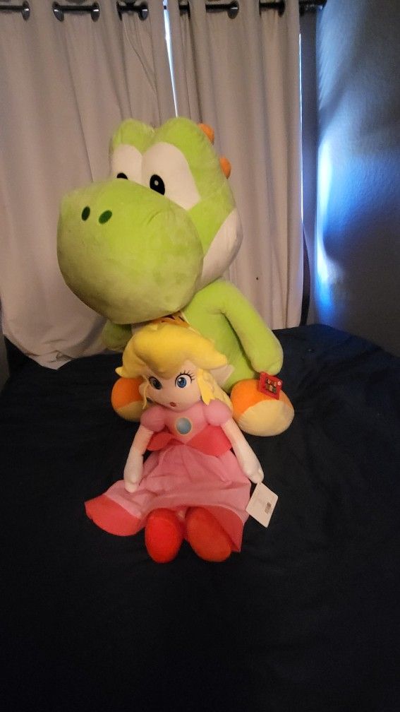 Super Mario Plushies 