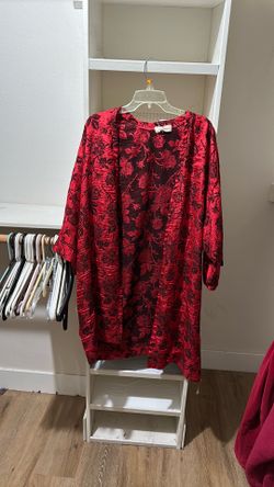 Red and black kimono