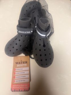 Dog shoes