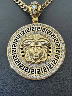 10k solid yellow gold CZ Stone Medusa Head Greek design Circular Round Medallion Pendant Charm