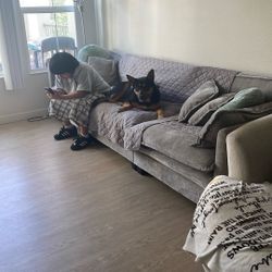 Couch With Two Ottoman