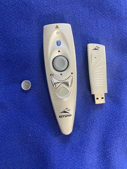 Keyspan TSAM-001 Wireless Presentation Remote Laser PointerUSB Receiver Silver