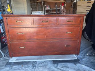 Wood dresser
