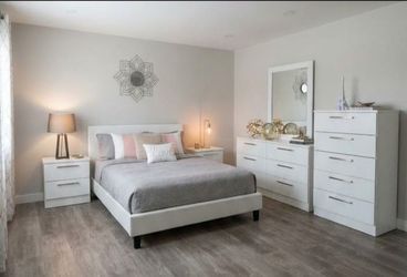 Bedroom Set - Juego de cuarto