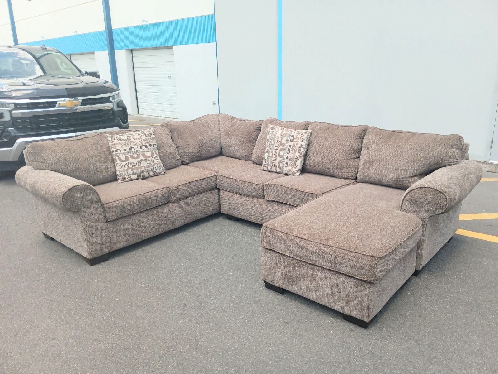 U Shape Sectional Couch