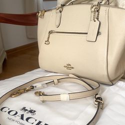 Authentic Like-New Coach Purse 
