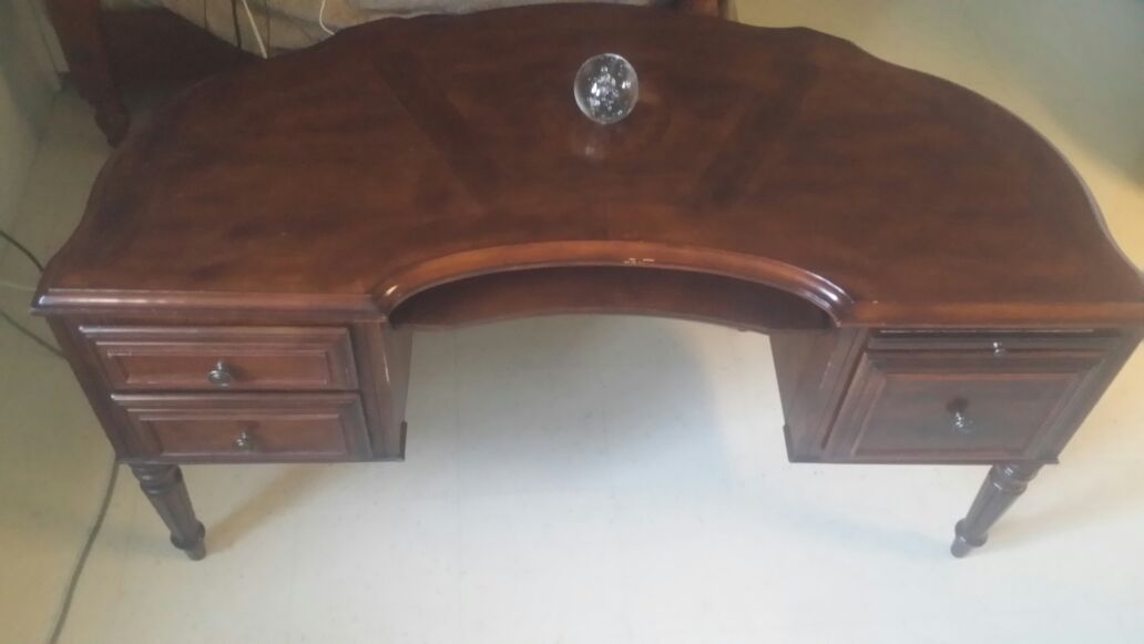 Selling a classic, one-of-a-kind desk