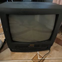 VHS TV 13in