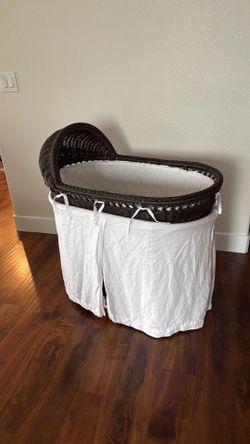 Pottery Barn Bassinet