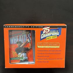 Tiger Woods Wheaties 75 Years of Champions 24K Gold Signature Commemorative Box