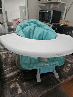 Baby High Chair/ Portable Feeding Chair
