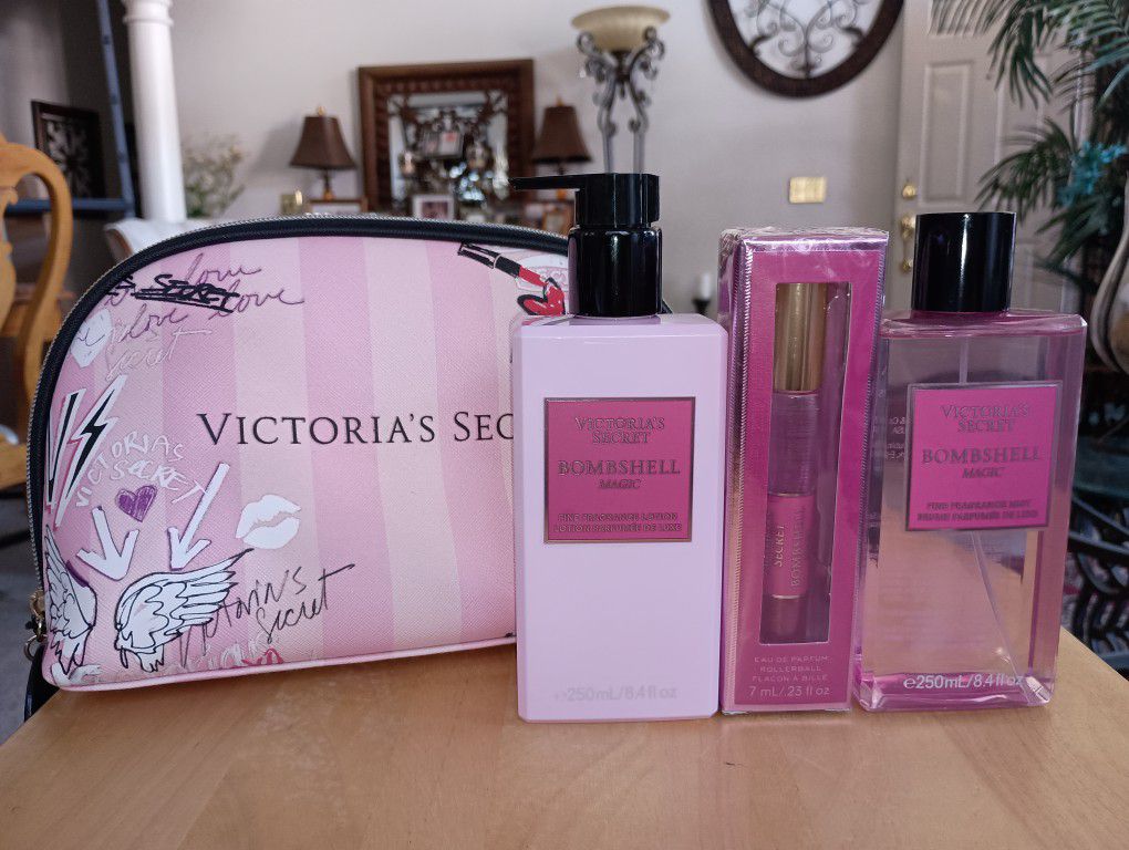 Victorias Secret Bombshell Magic Makeup Bag 3 Piece Set 