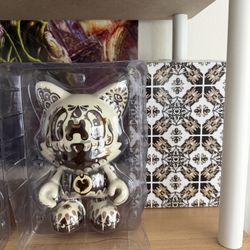 Superplastic Janky Fragile 