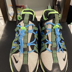 Nike Air Max. Men. Size 7.5. Used