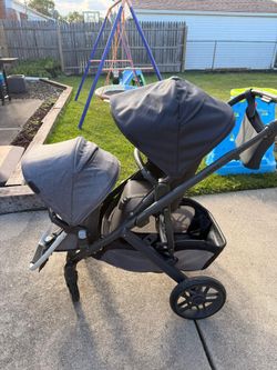 UPPAbaby VISTA V2 Stroller – Full Set (Second Seat, Bassinet & Box Included)