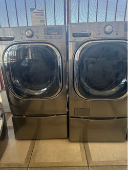 LG front load washer and gas dryer set
